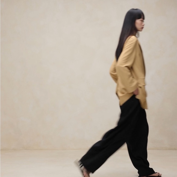 New! BANANA REPUBLIC Relaxed Blazer in Desert Plain Taupe, Size Large - Picture 9 of 11